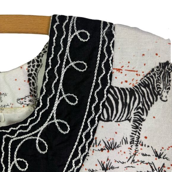 African Design Zebra Print with Decorative Collar Shirt Adult Size XL - Picture 2 of 7